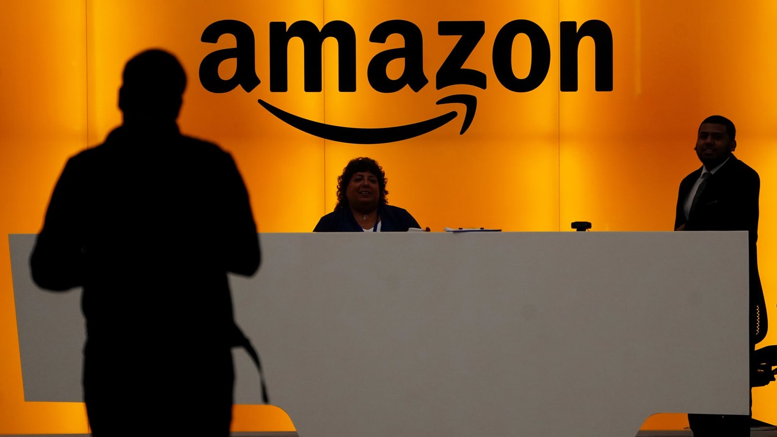Amazon to Cut Up to 30,000 Corporate Jobs in Largest Layoff Since 2022