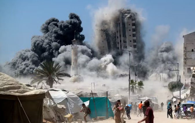 Israel Conducts New Strikes on Gaza, Fragile Cease Fire Severely Tested