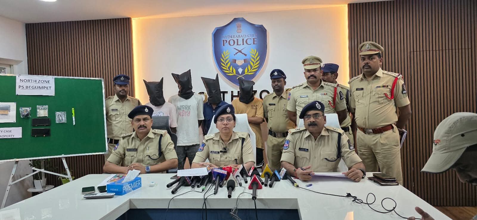 Begumpet Police Nab Dacoity Gang Five Arrested Within 24 Hours