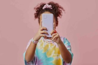 Apple Rolls Out Age Verification for iPhone