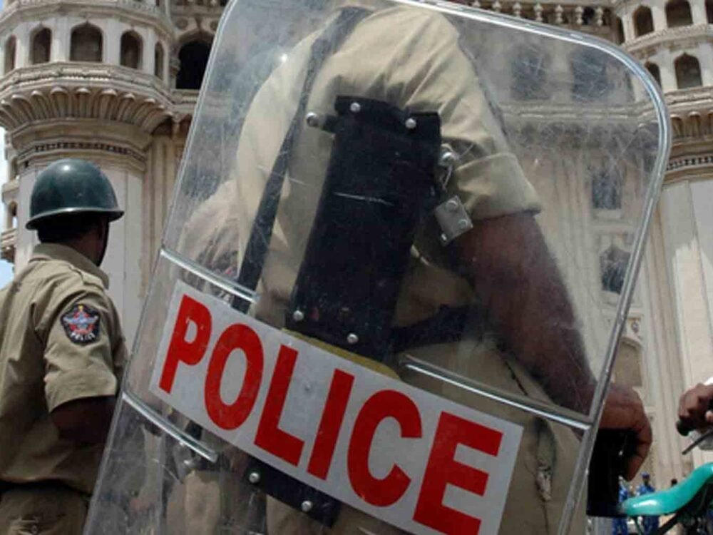 Attacking Cop During GHMC Drive