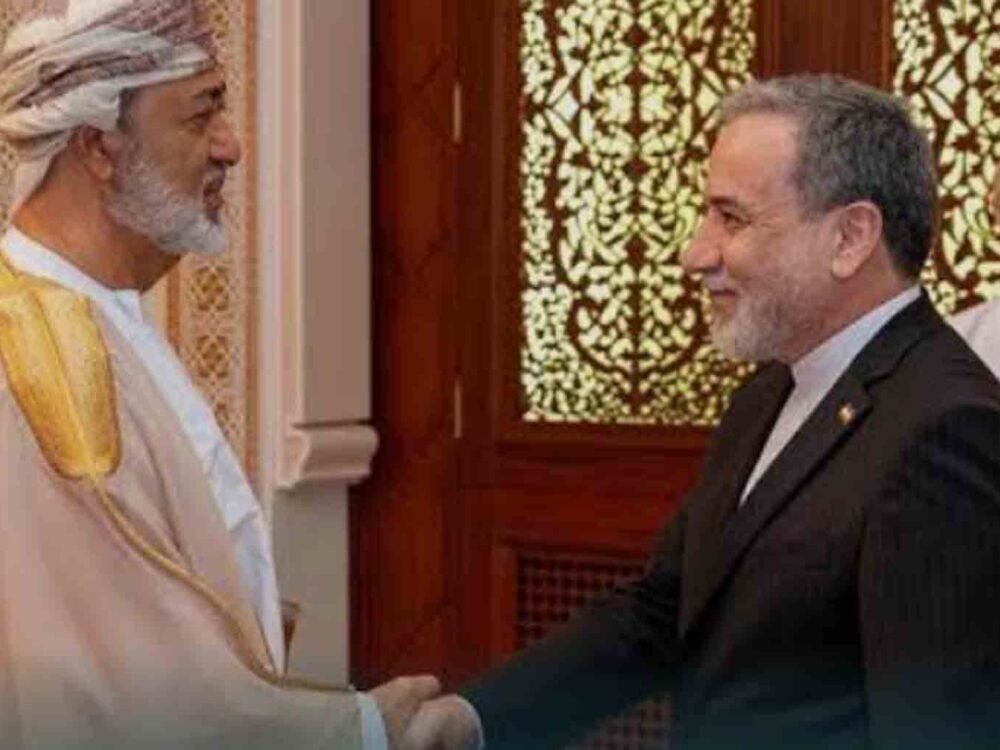 Oman Hosts Iran FM Amid Rising Tensions