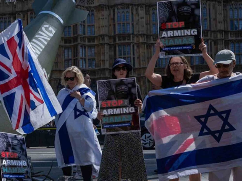 Three Palestinian human rights