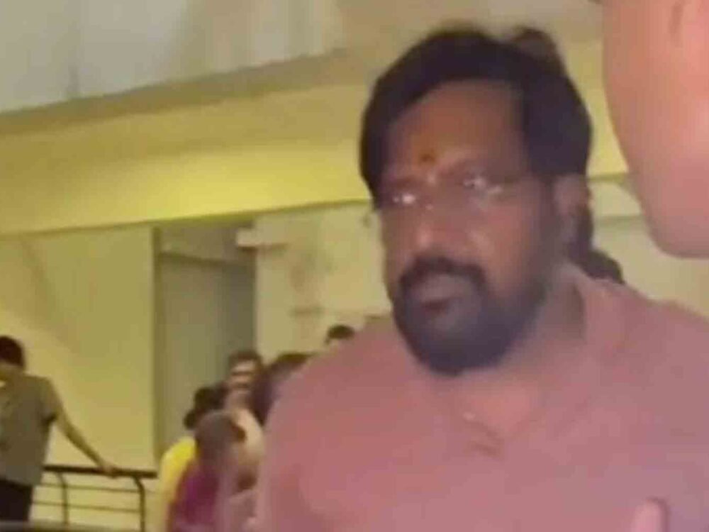 Hyderabad Man Objects After Being Called Pakistani