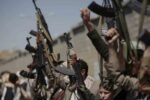 Houthi Attacks Leave 30 Yemeni Soldiers Dead