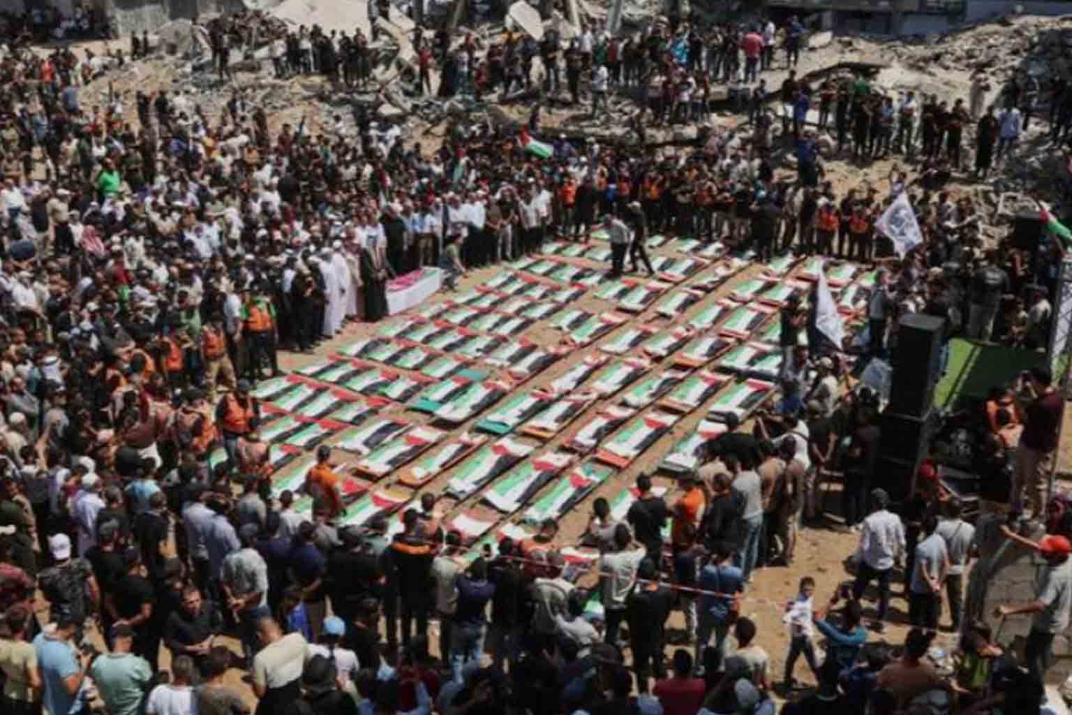 Mass Funeral in Gaza as 112 Victims