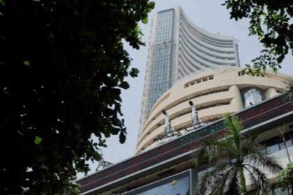 Sensex, Nifty End Lower as Middle East Tensions