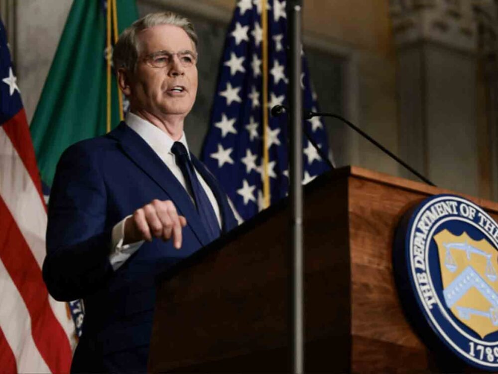 US Warns Countries to Halt Iran Ties