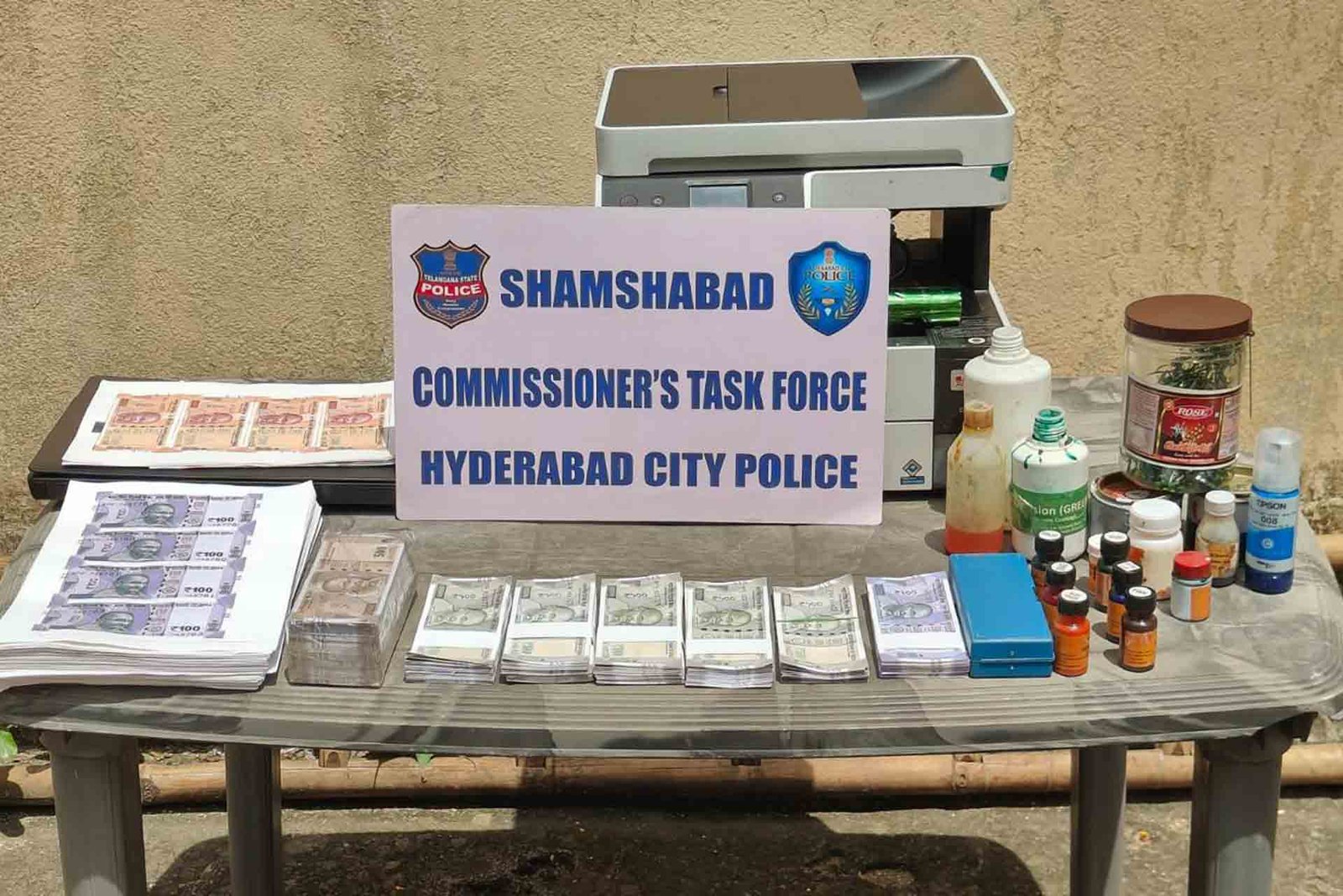 Fake Currency Printing Gang Busted in Hyderabad