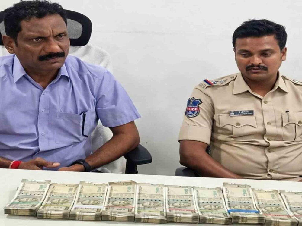 Police Officers Caught by ACB