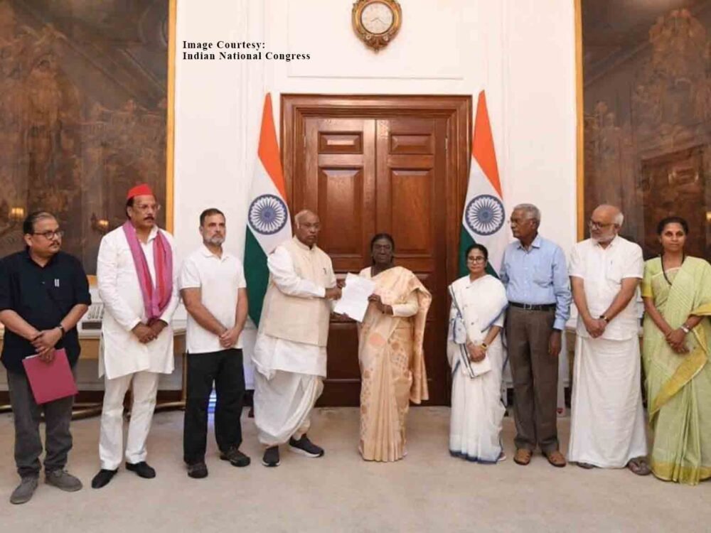 INDIA Bloc Leaders Meet President Murmu